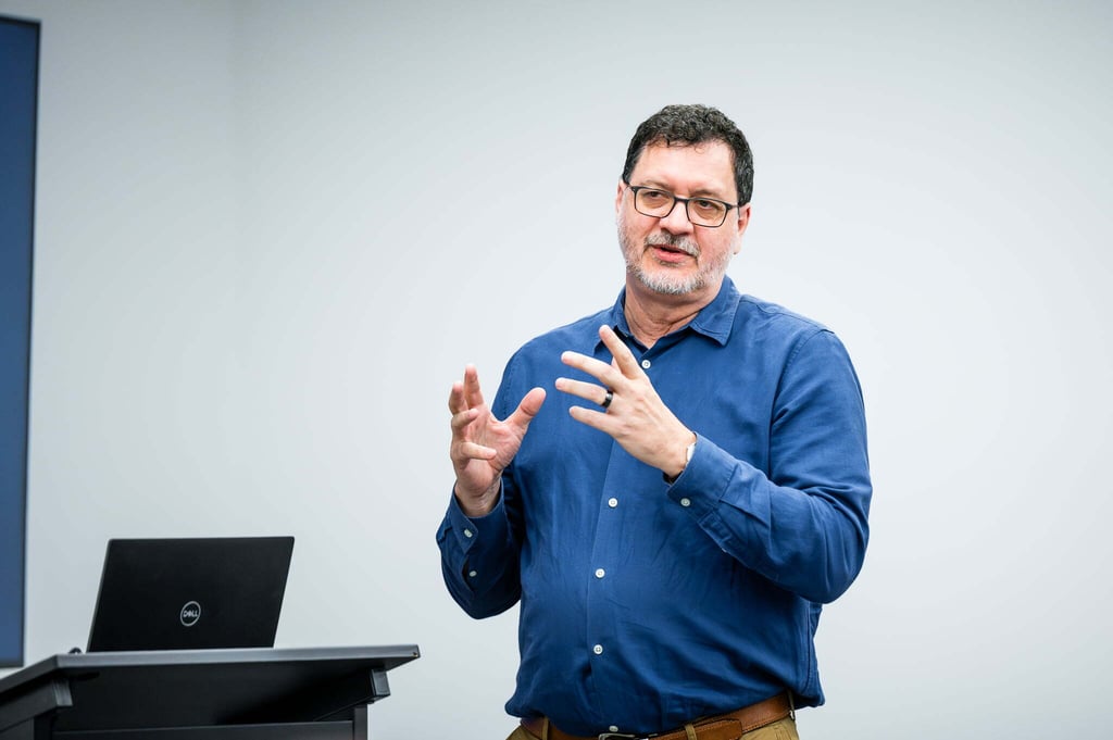 4403-AlitekSolutions-Mtg-093-Edit--2048