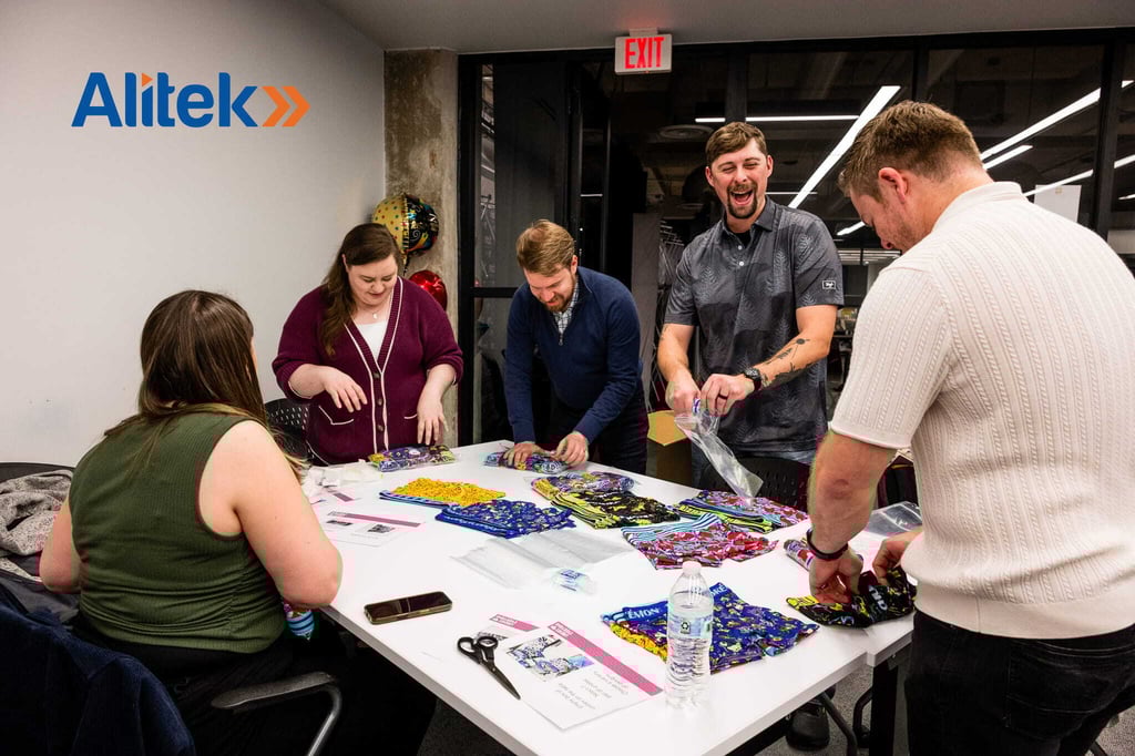 Group 2085663100 (1)