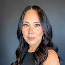 testimonial-gina-hall